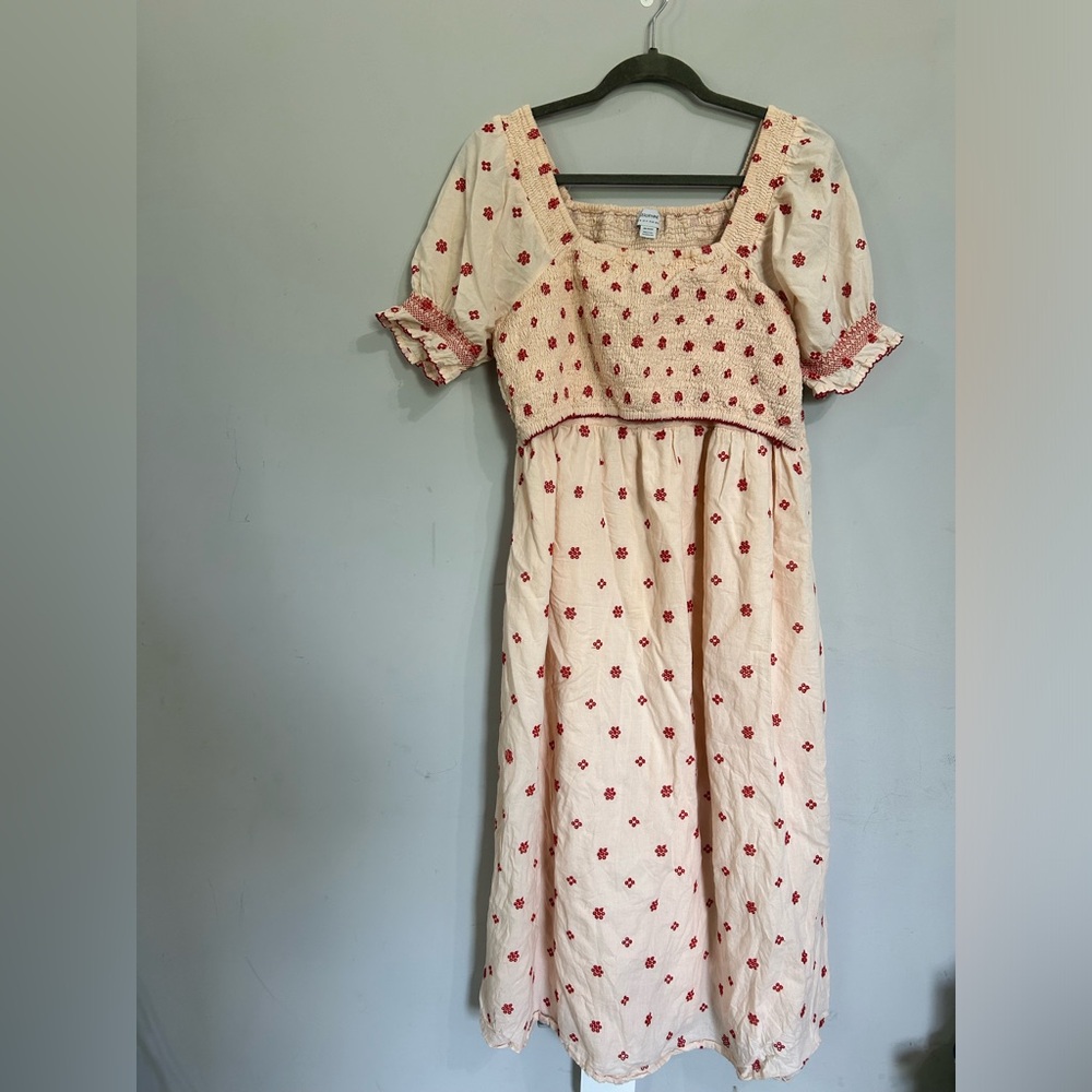Floral Embroidered Cream Dress